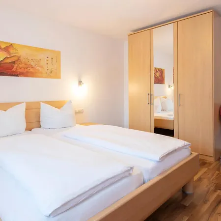 Sahin 2 By Alpenfeder * Bartholomaeberg